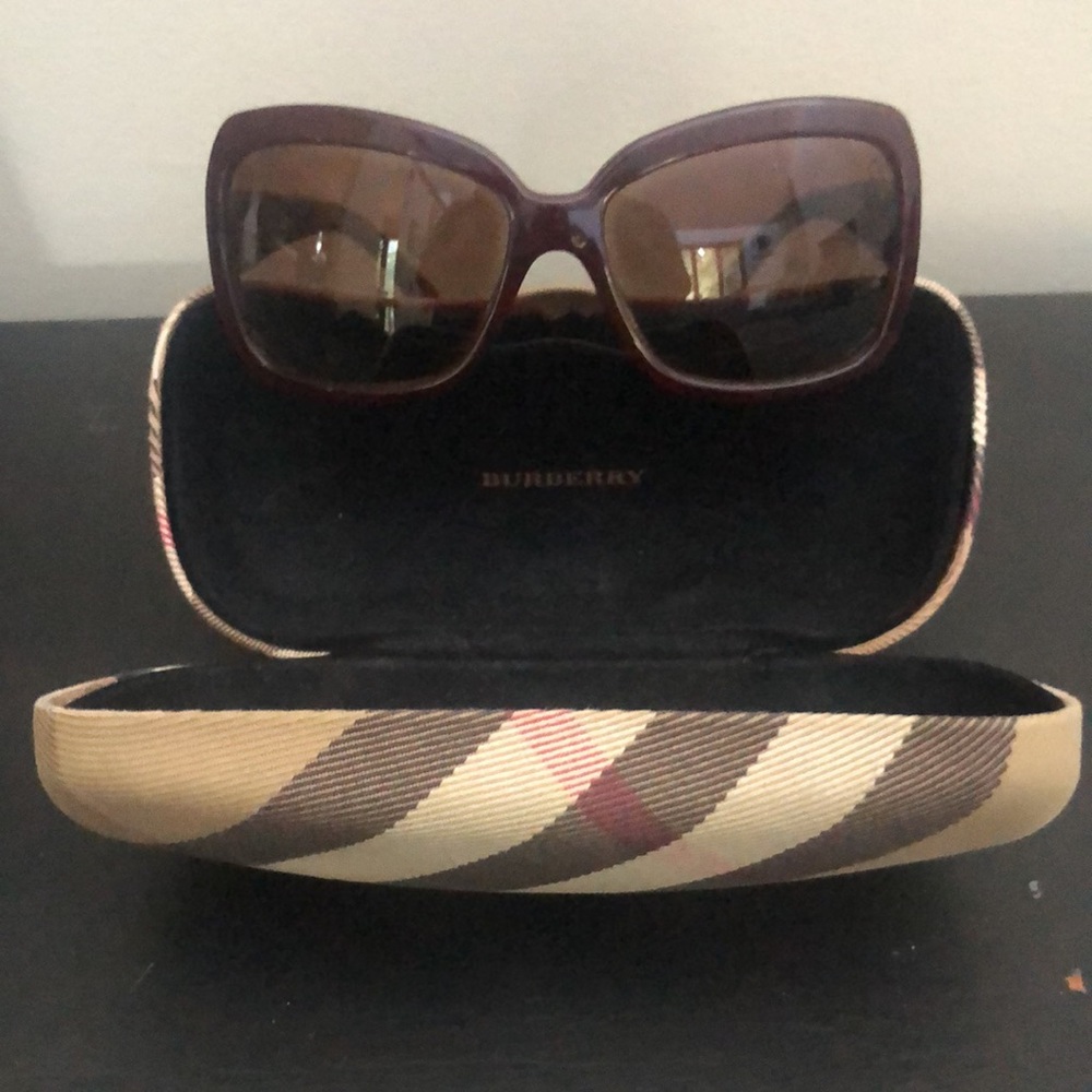Burberry sunglasses